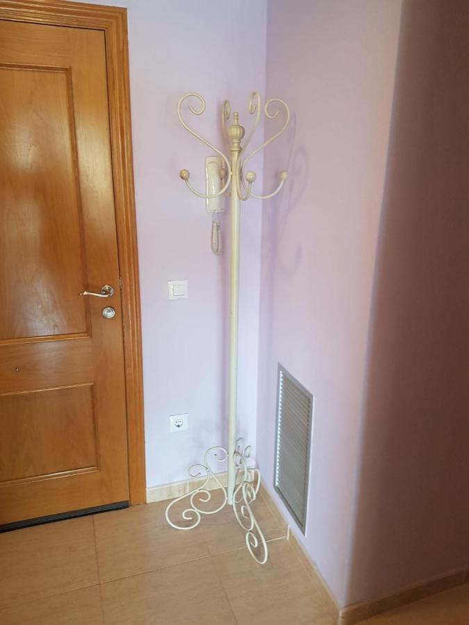 אמפוריבראבה Magnifico Apartamento Junto Al Canal Principal. מראה חיצוני תמונה